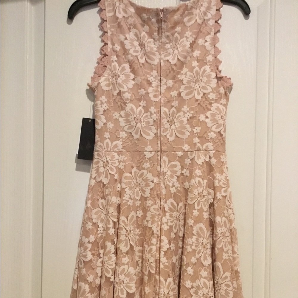 City studio dress - Picture 2 of 5